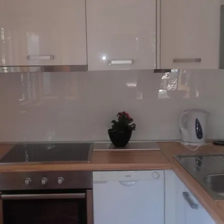 Pavarotti-three Bedroom With Terrace بيت للعطل