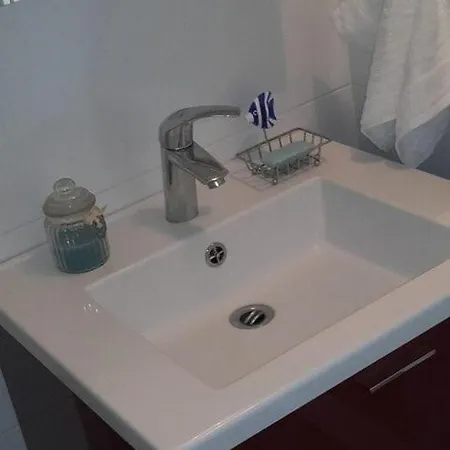 Pavarotti-three Bedroom With Terrace *