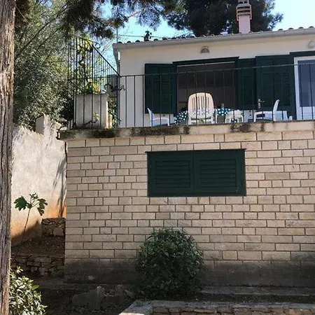 Pavarotti-three Bedroom With Terrace * Supetar
