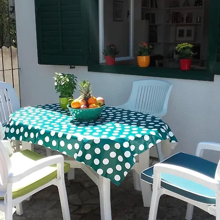 Pavarotti-three Bedroom With Terrace *
